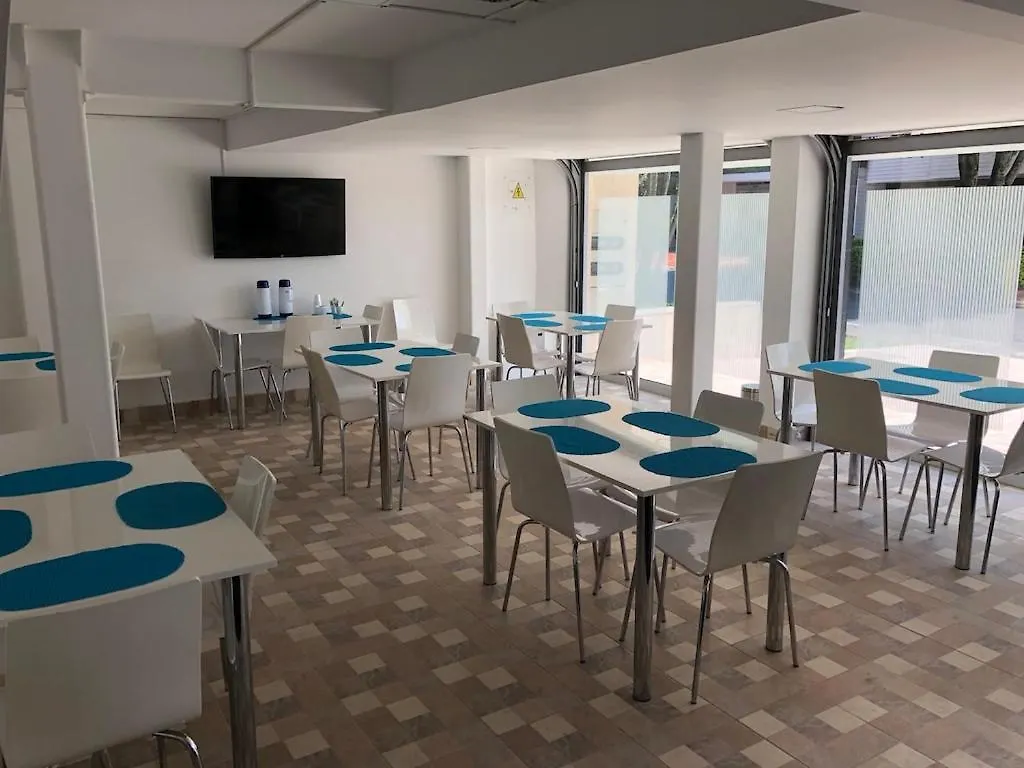 *** Nocleg ze śniadaniem Hotel Csi Medellín Kolumbia