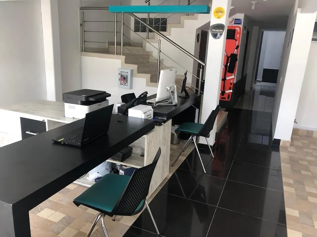 Bed & Breakfast Hotel Csi Medellin